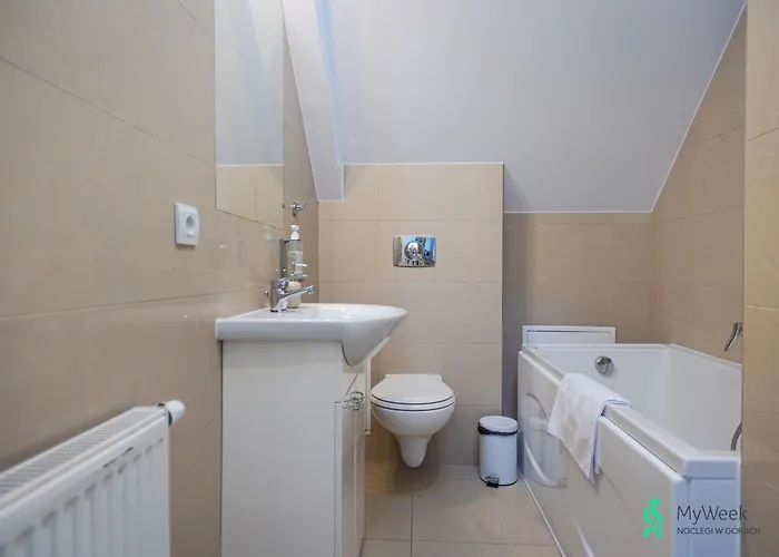 Przy Wyciagu, Myweek *