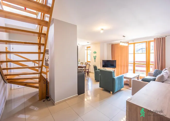 Przy Wyciagu, Myweek Karpacz